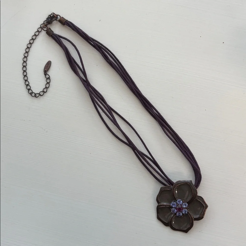 GORGEOUS Choker Necklce - Picture 8 of 8